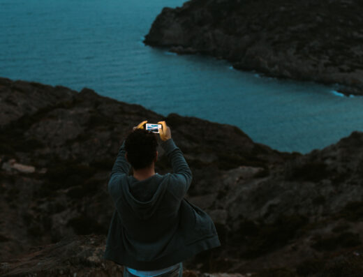 Coastal Light: An Exclusive Golden Hour Cinematic Immersion